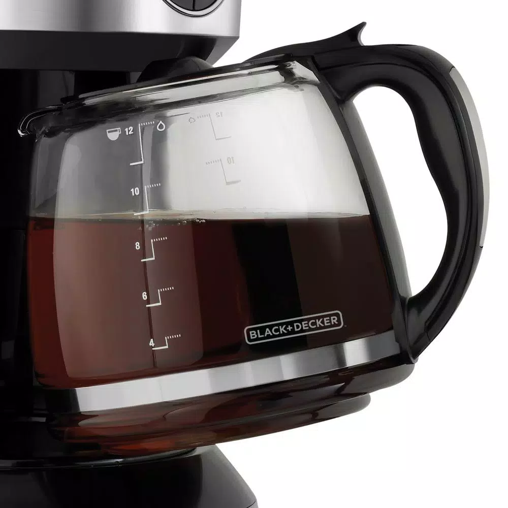 Coffee Makers BLACK+DECKER 12-Cup Programmable Coffeemaker In Stainless Steel - Image 3