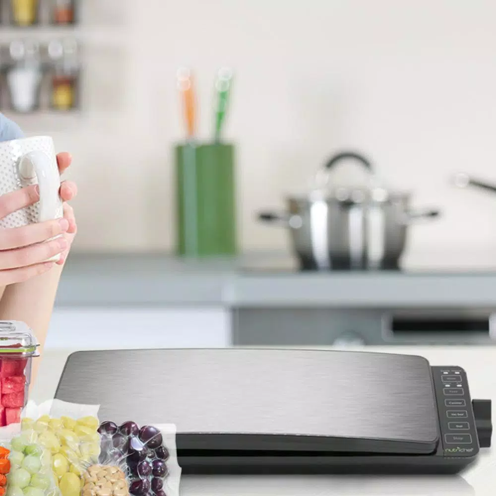 Food Processing NutriChef White With Reusable Vacuum Food Bags Stainless Steel Food Vacuum Sealer Electric Air Sealing Preserver System - Image 8