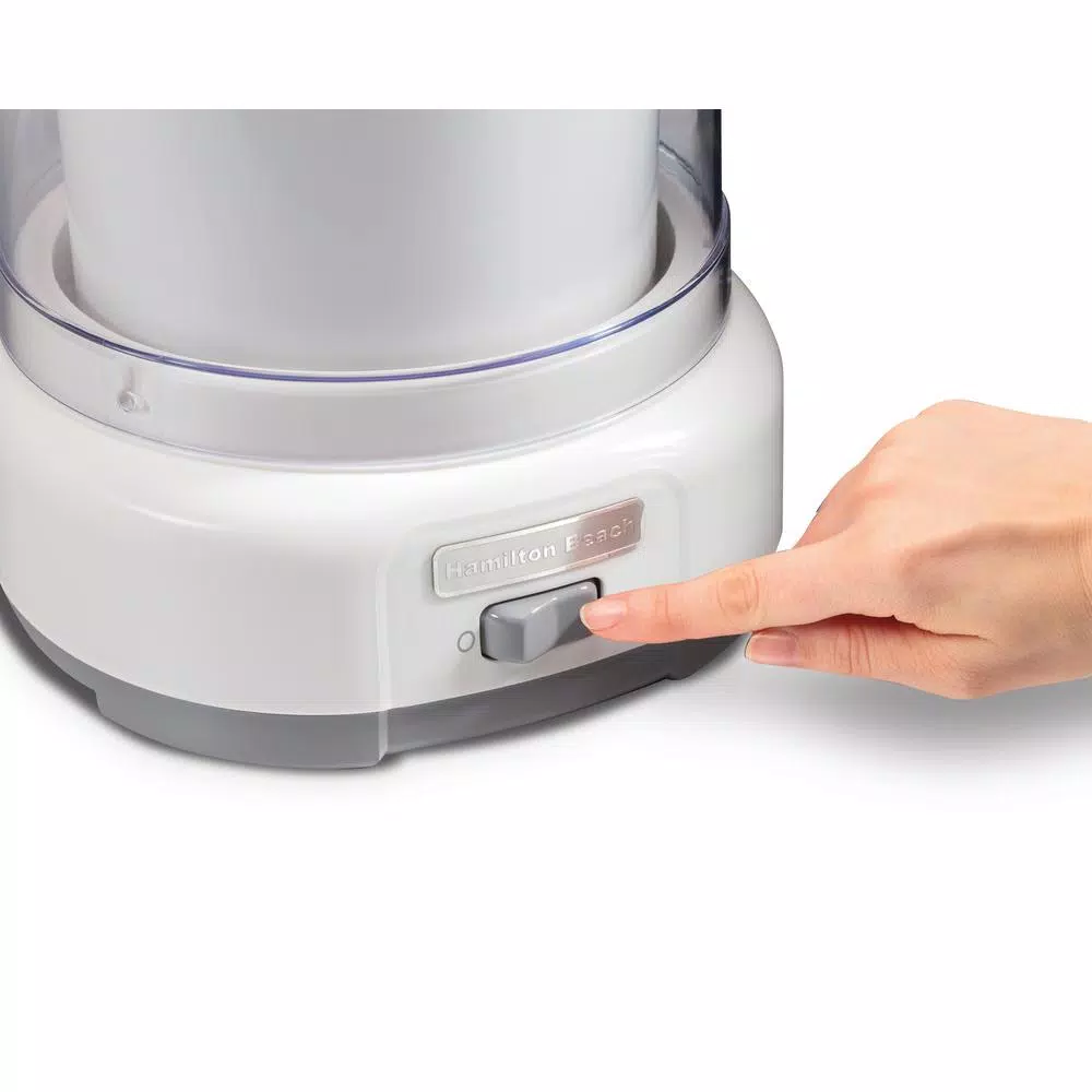 Dessert Makers Hamilton Beach 1.5 Qt. White Ice Cream Maker - Image 5